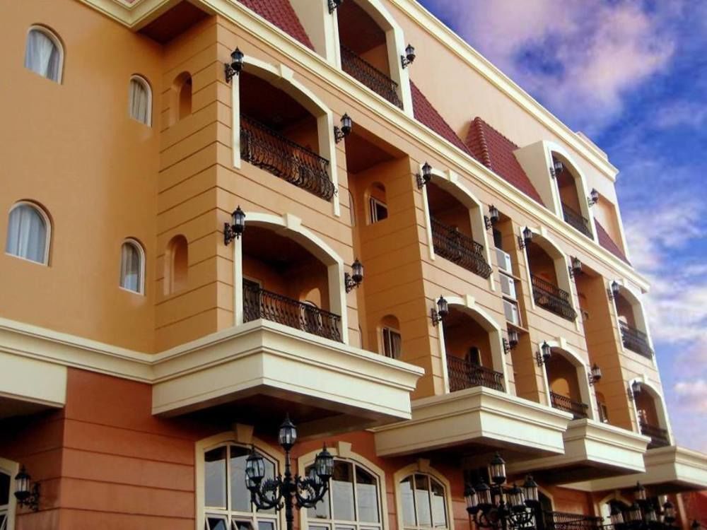 Villa Caceres Hotel Нага Экстерьер фото